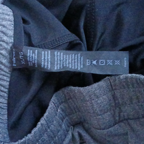 HIND Shorts XL - Picture 4 of 4